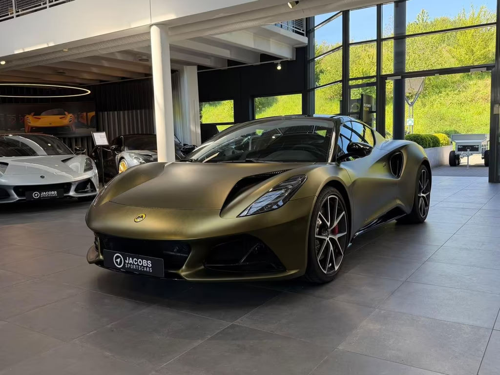 Lotus Emira