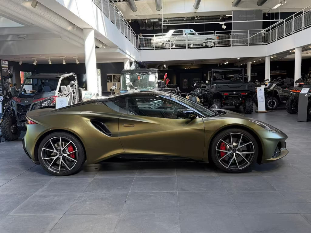 Lotus Emira