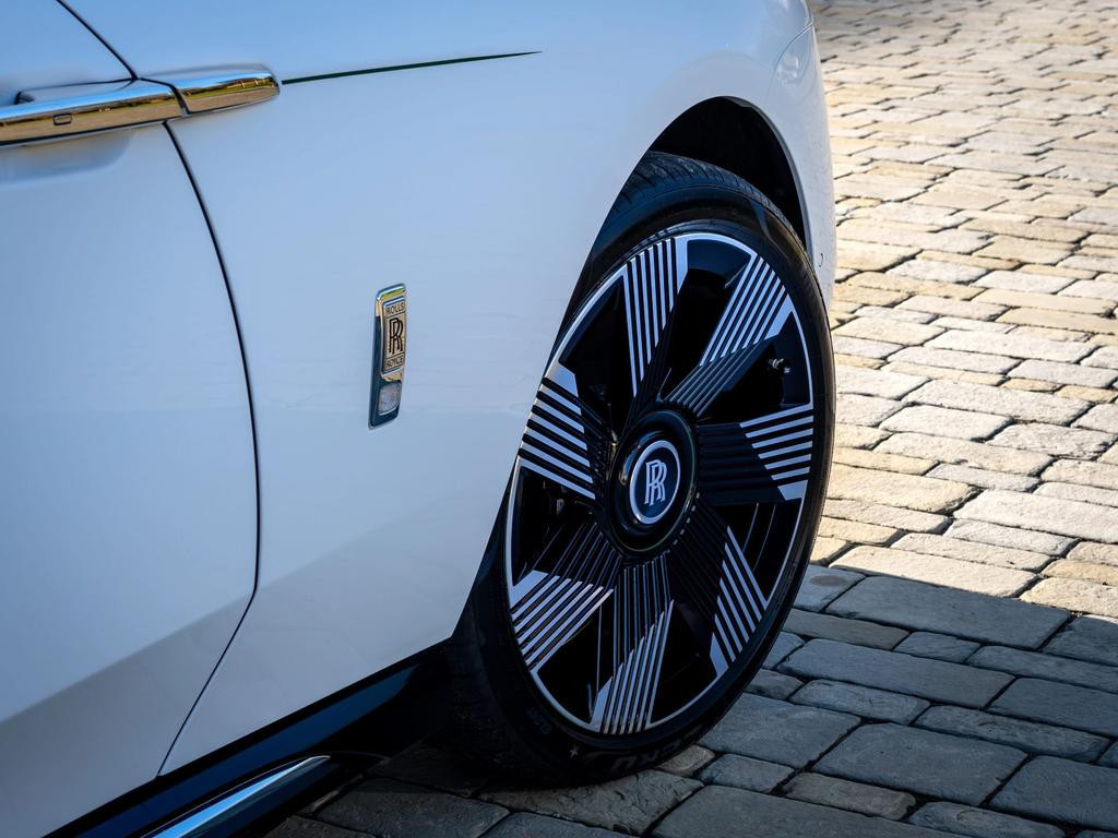 Rolls-Royce Spectre
