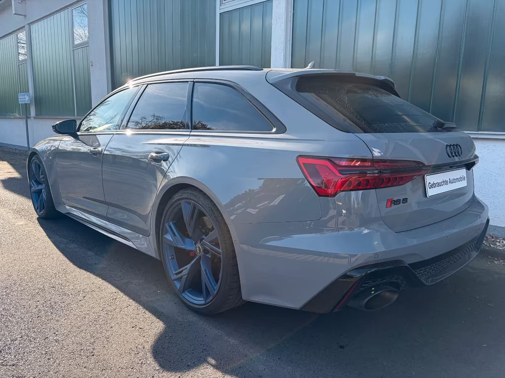 Audi RS6 2022 Benzine