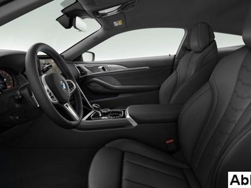 BMW M850