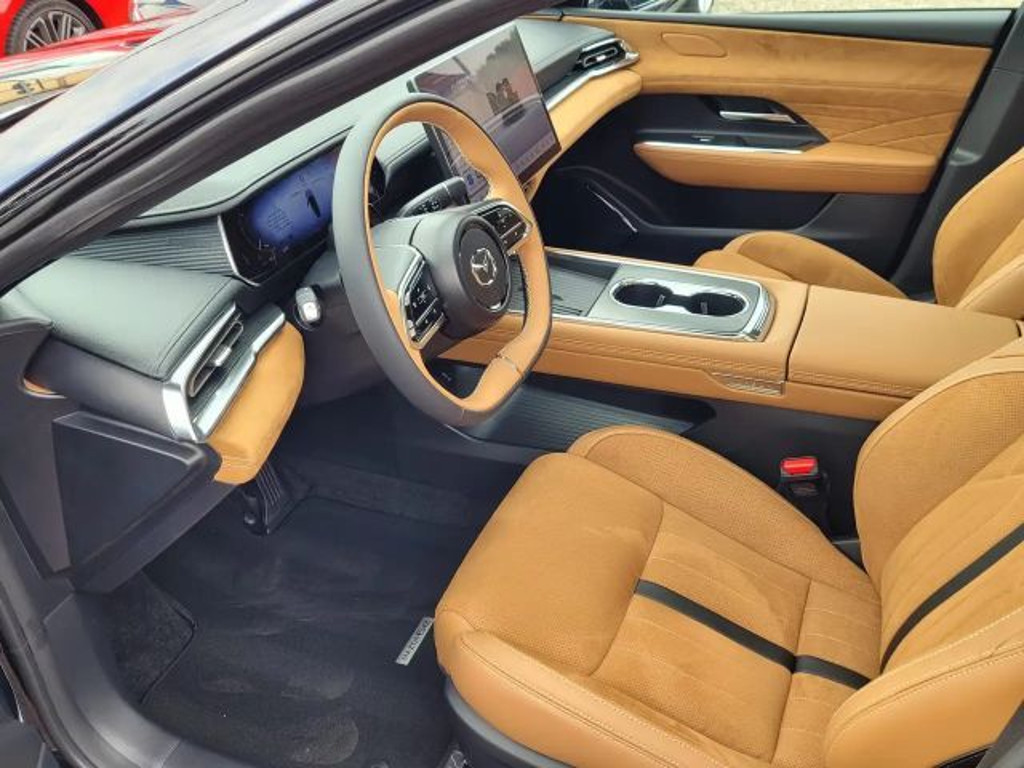 Mazda 6e