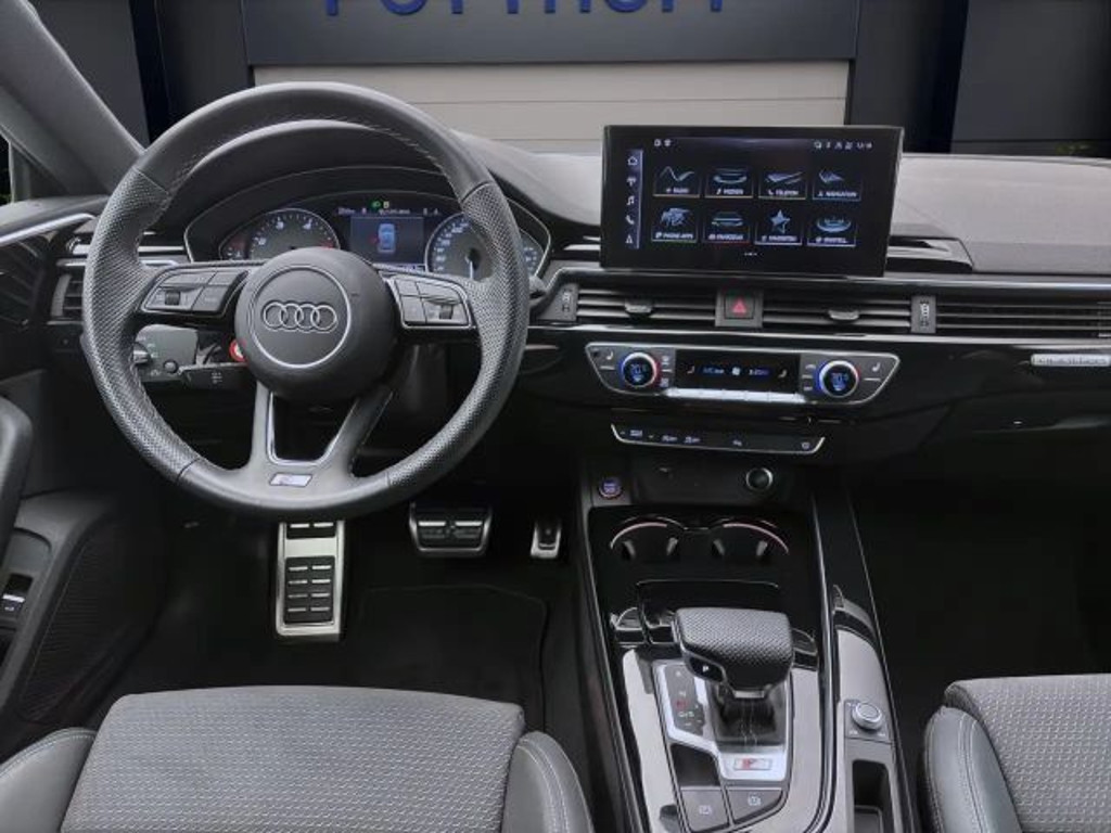 Audi S5
