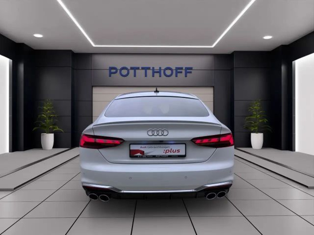 Audi S5