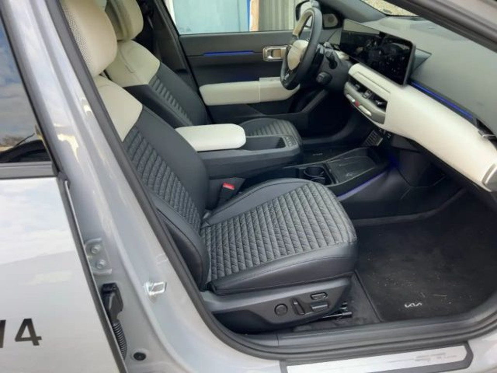 Kia EV4