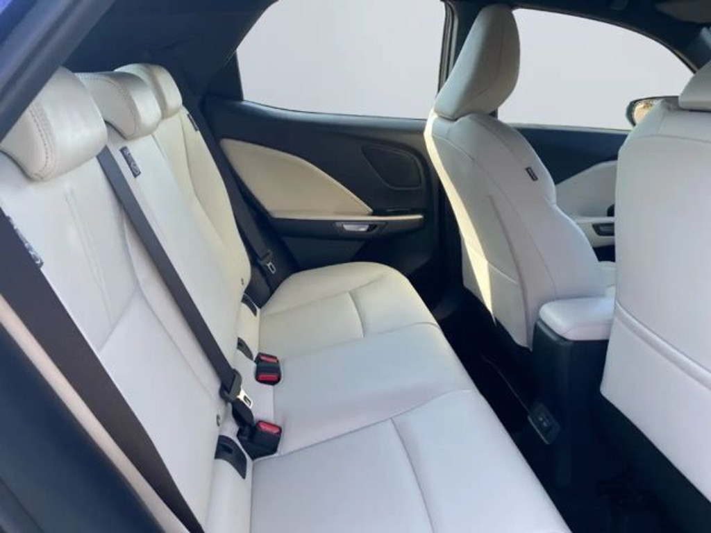 Lexus LBX