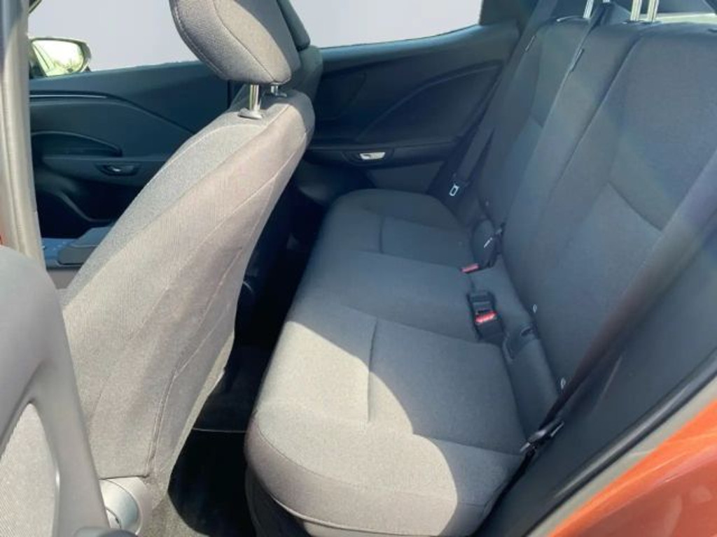 Lexus LBX