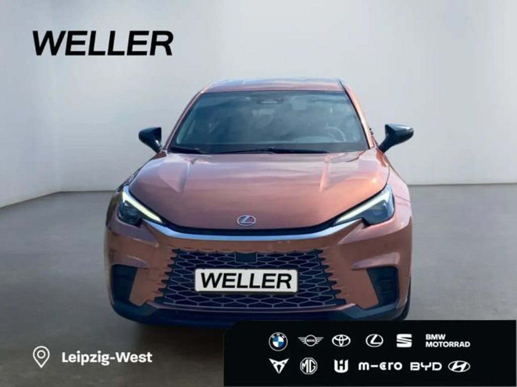 Lexus LBX
