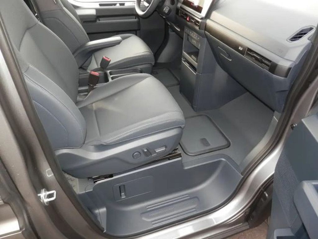 Kia PV5 Passenger