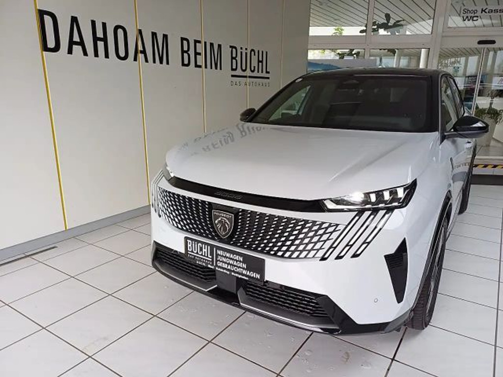 Peugeot E-3008