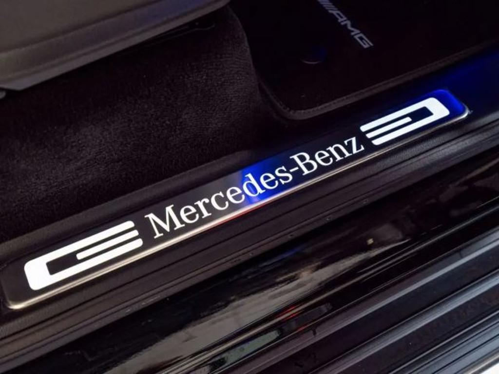 Mercedes-Benz G-Klasse