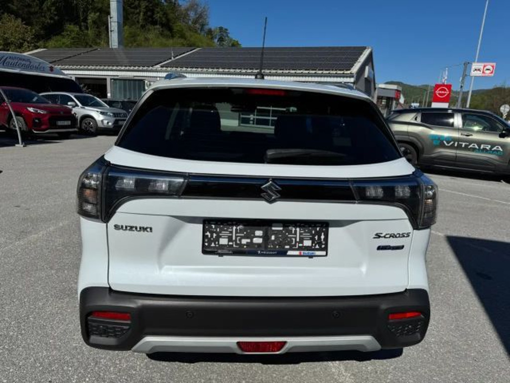 Suzuki S-Cross