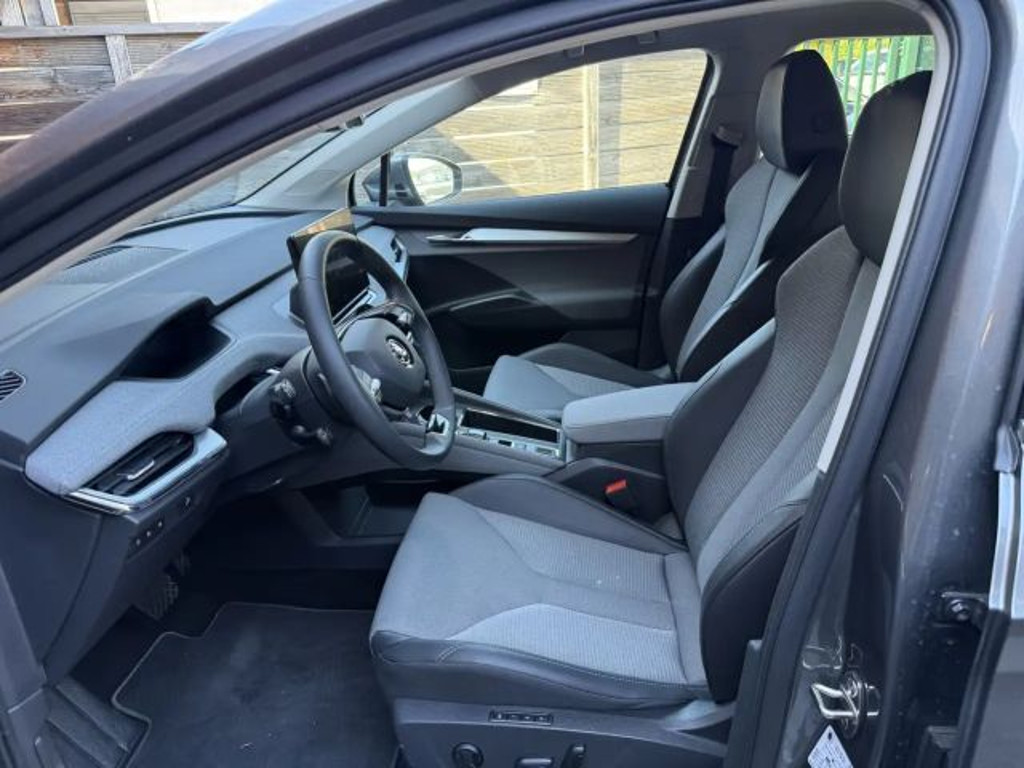 Skoda Enyaq iV 2025 Elektrisch