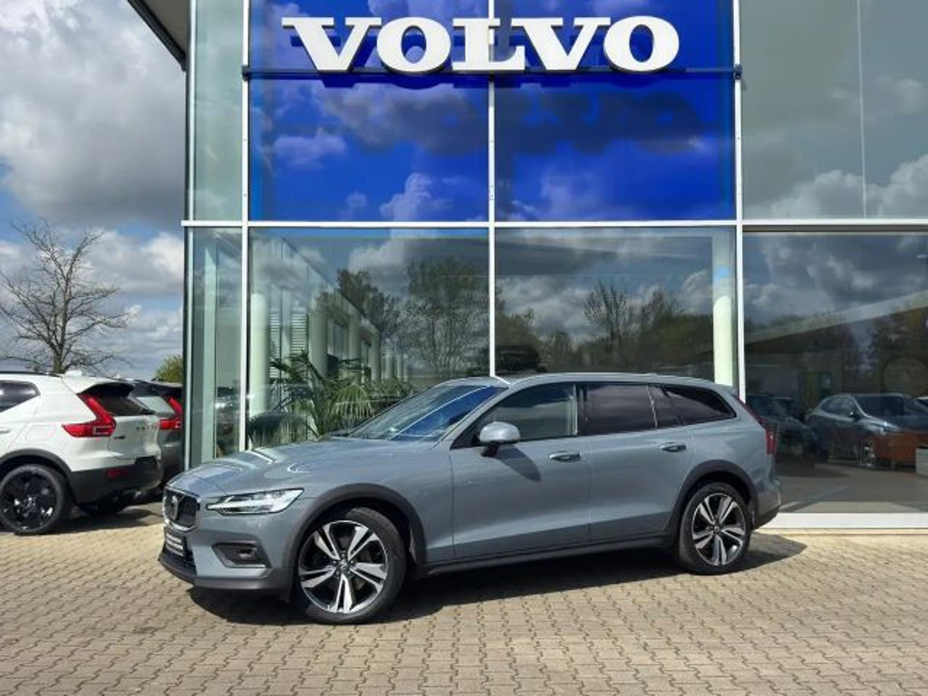 Volvo V60 Cross Country