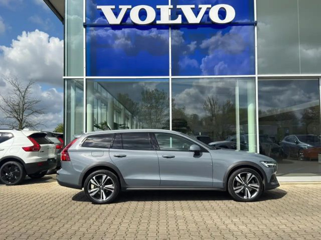 Volvo V60 Cross Country