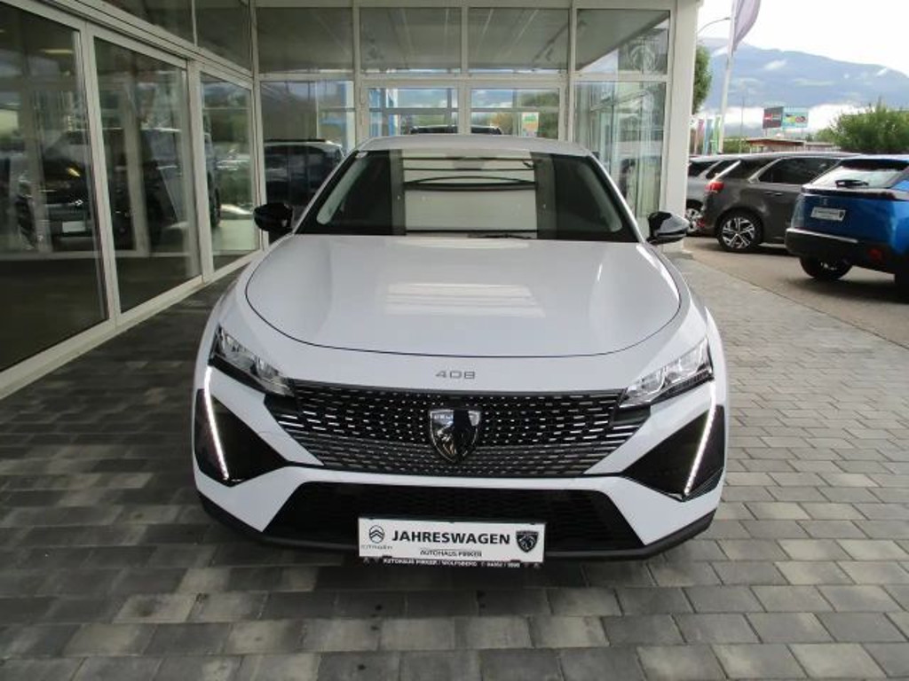 Peugeot 408