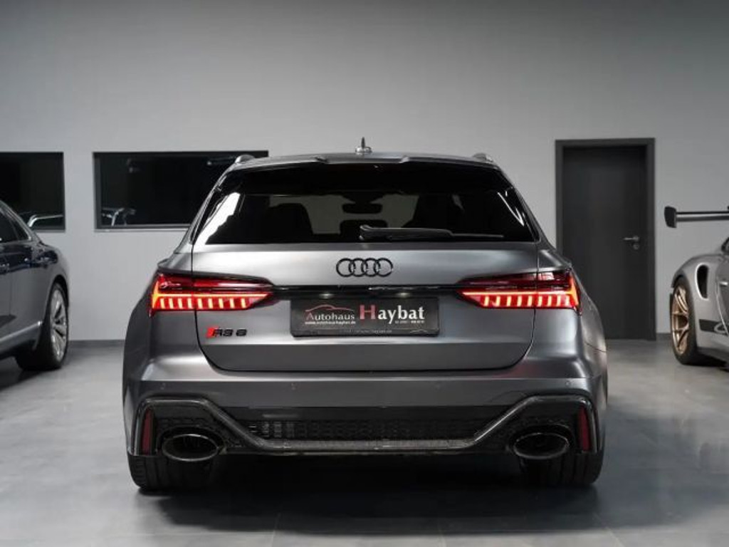 Audi RS6