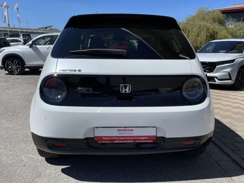 Honda e