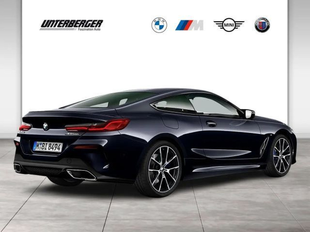 BMW M850