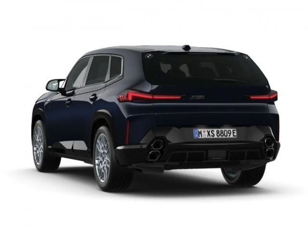 BMW XM