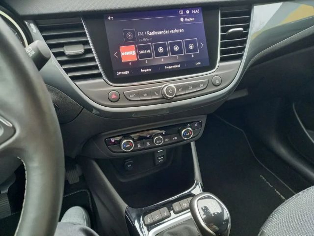Opel Crossland X