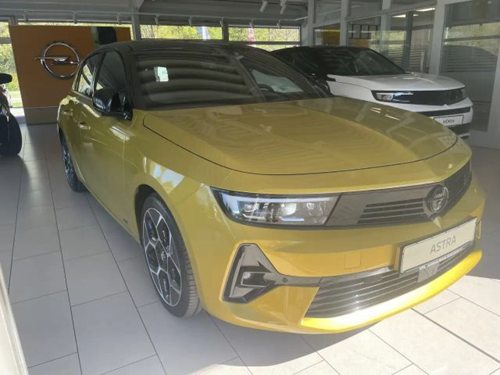 Opel Astra 2022 Hybride Benzine