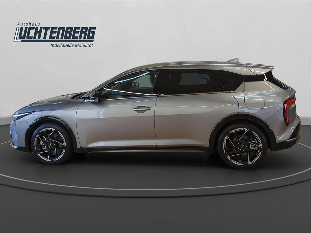 Kia K4