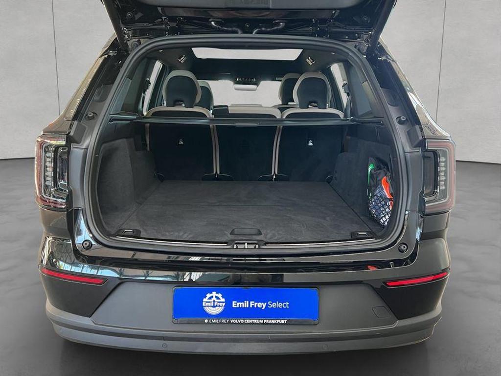 Volvo EX90