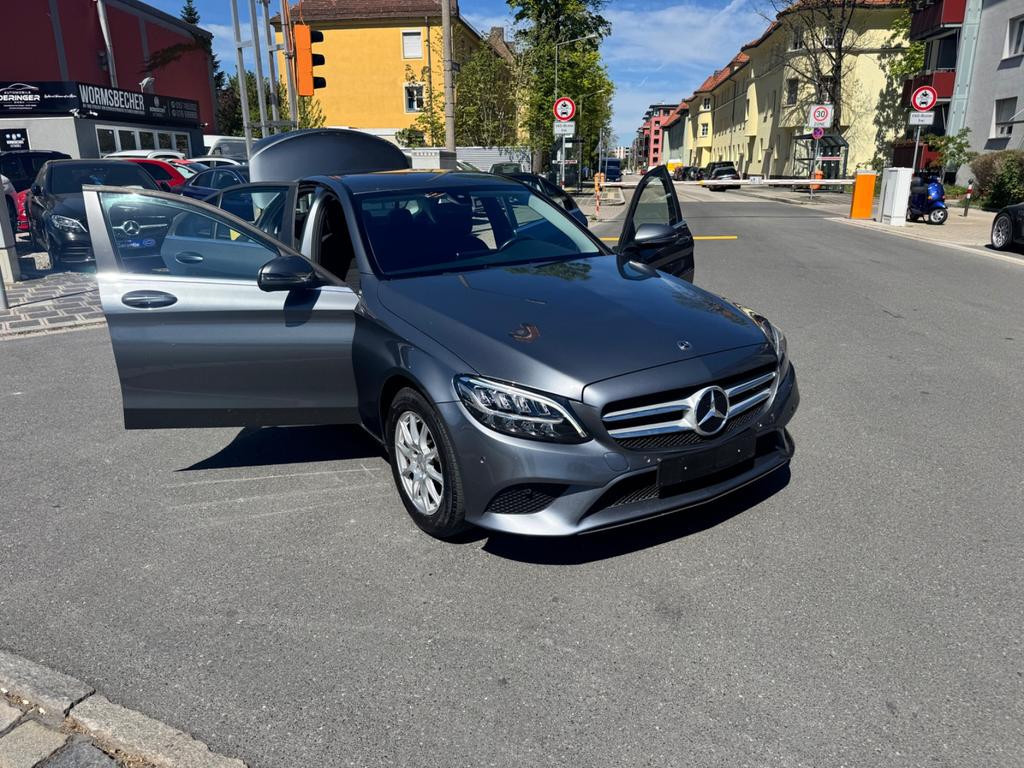 Mercedes-Benz C-Klasse