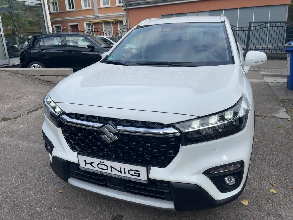 Suzuki S-Cross