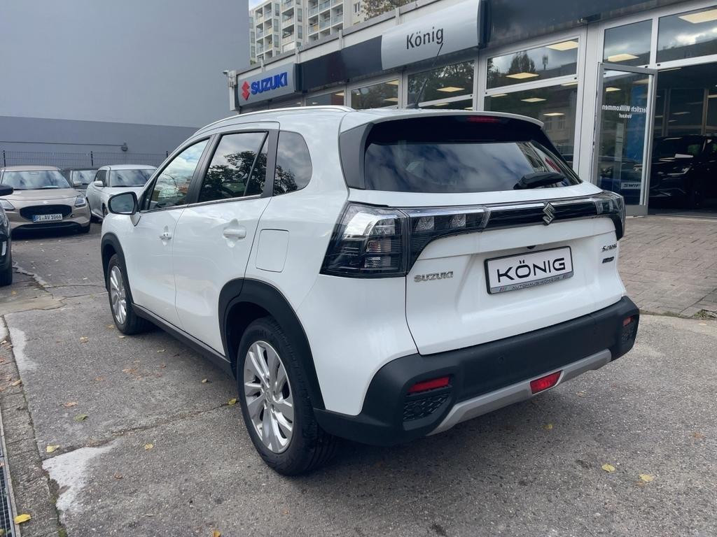 Suzuki S-Cross