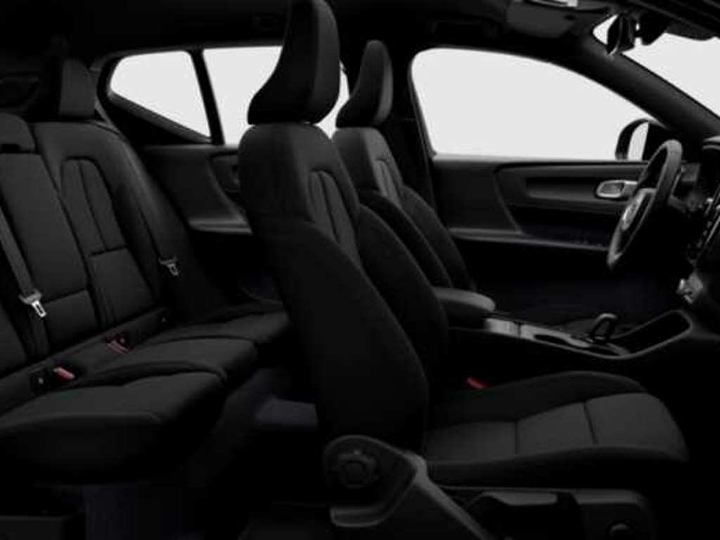 Volvo EX40