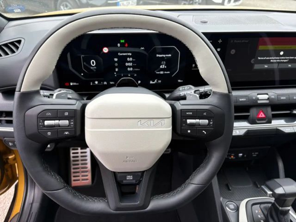 Kia K4