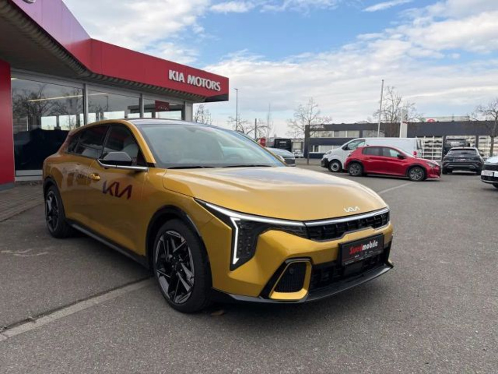 Kia K4