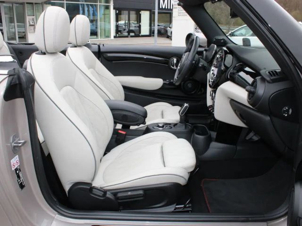 Mini John Cooper Works Cabrio