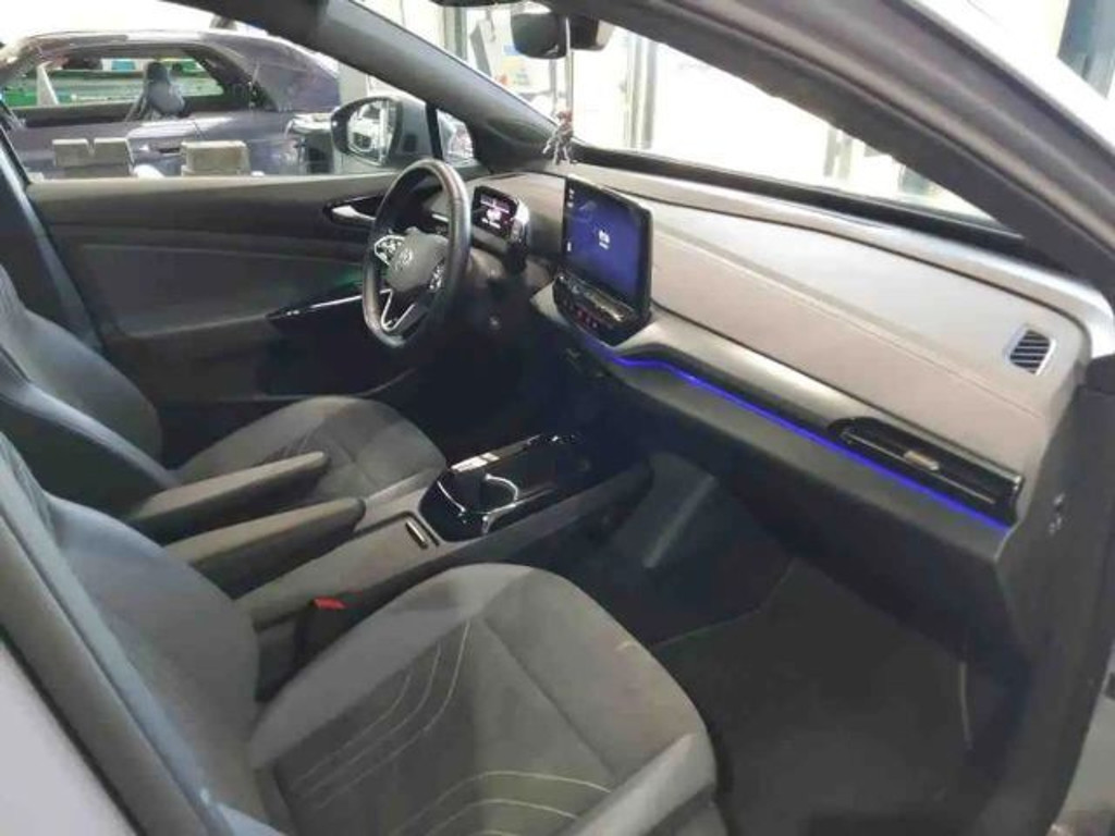 Volkswagen ID.5