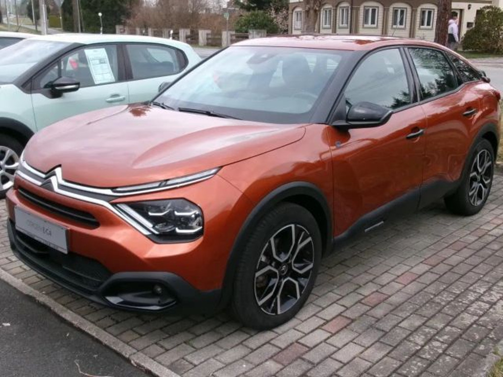 Citroën Ë-C4