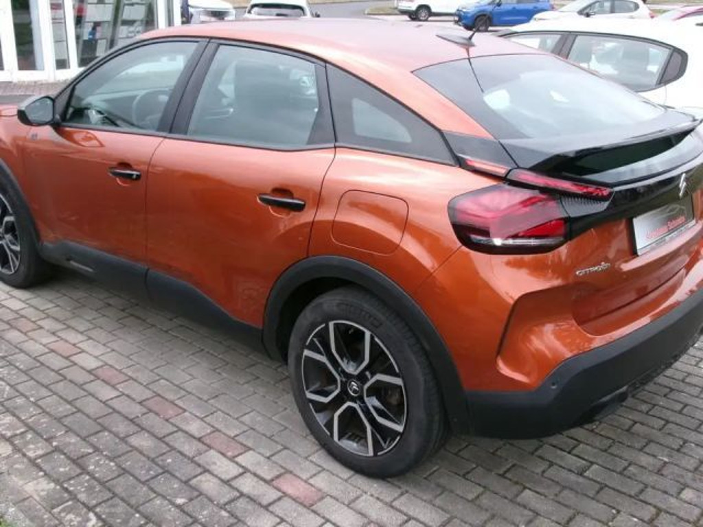 Citroën Ë-C4