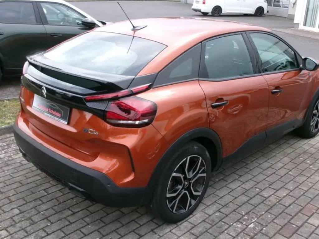 Citroën Ë-C4