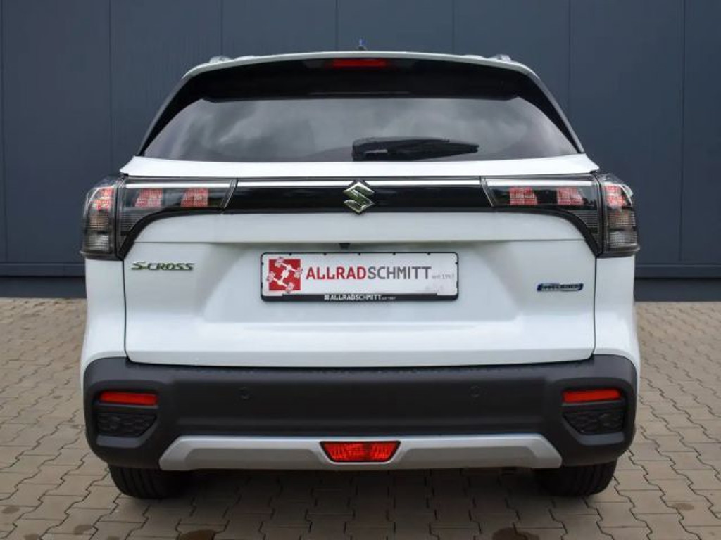 Suzuki S-Cross