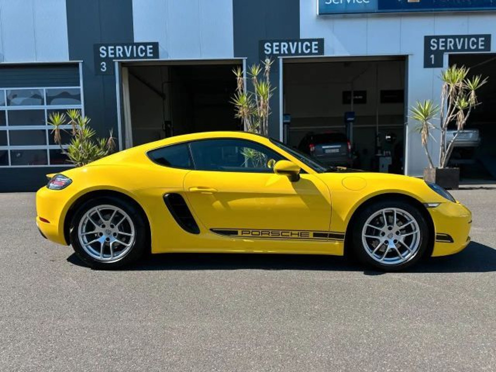 Porsche Cayman
