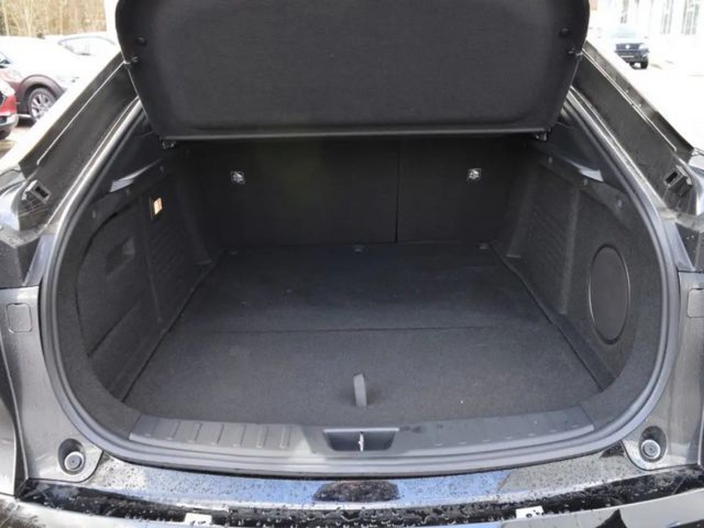 Mazda 6e