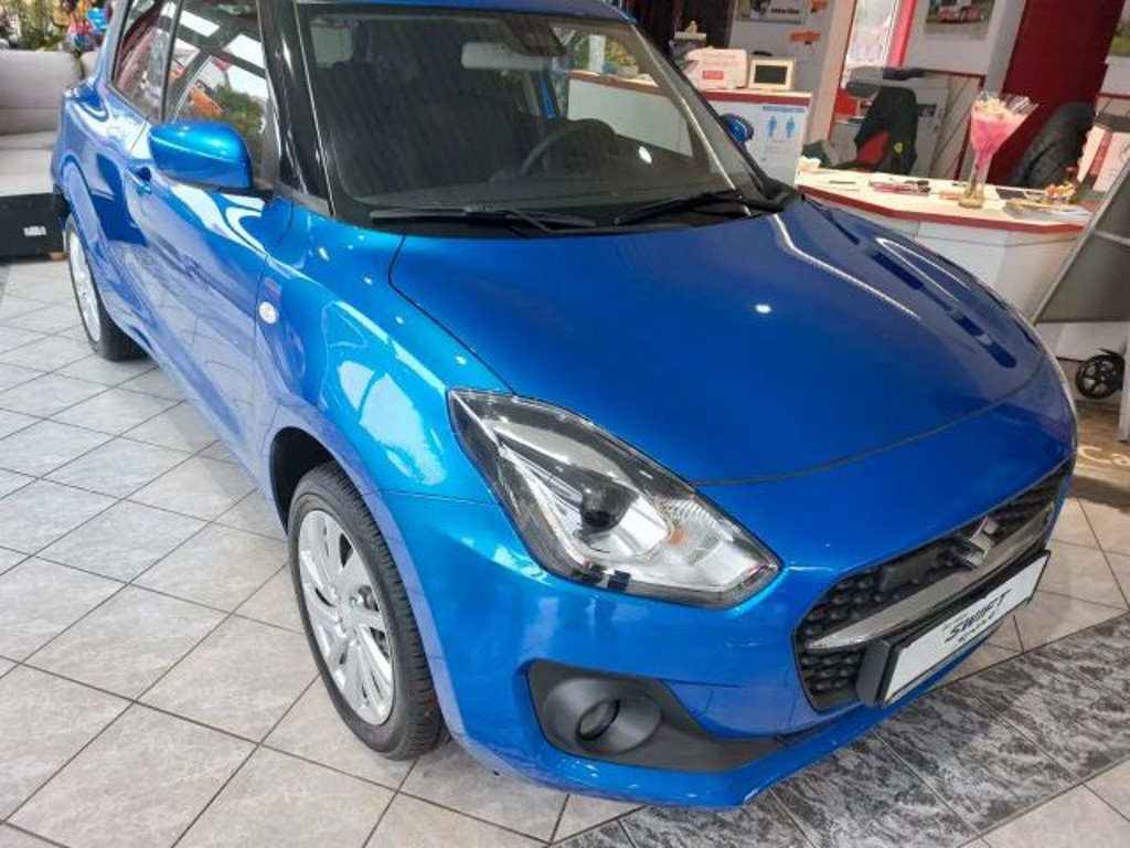 Suzuki Swift 2023 Benzine