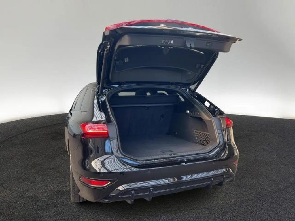 Audi S6 e-tron