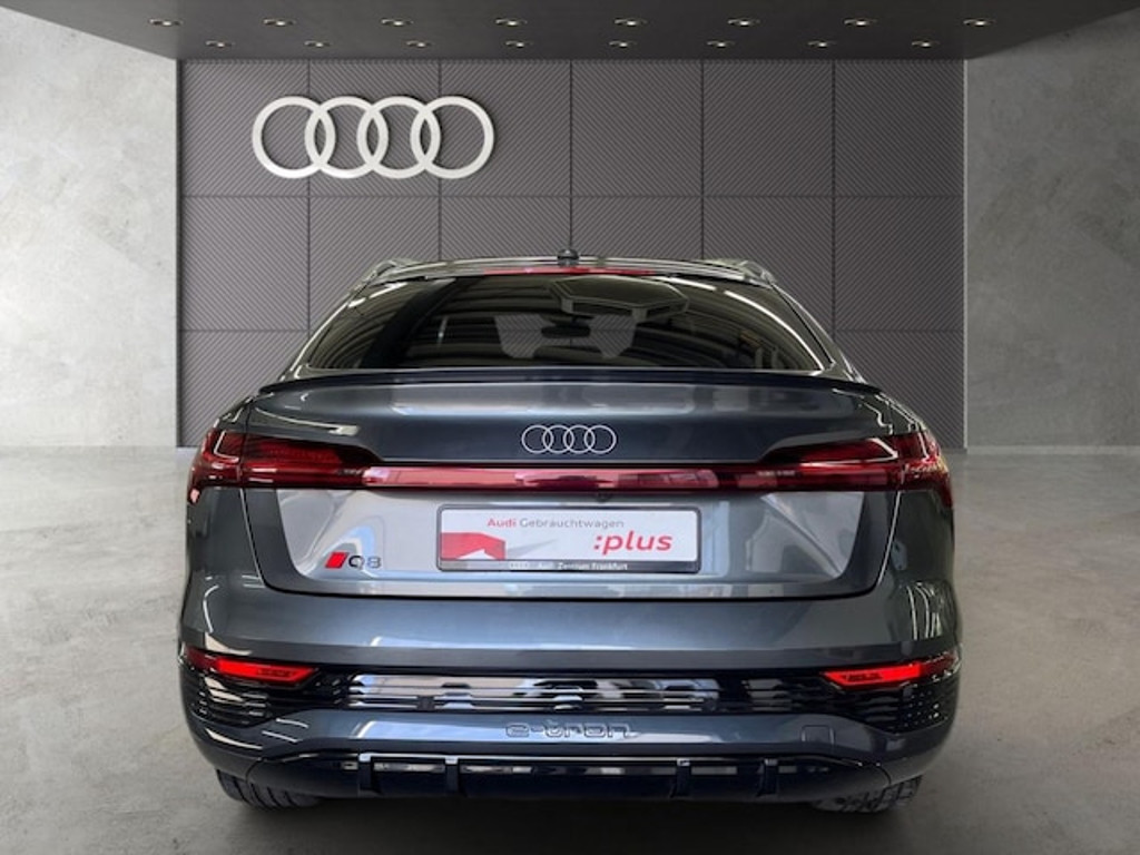 Audi Q8 e-tron