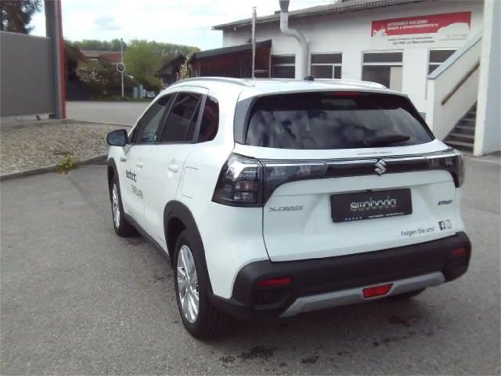 Suzuki S-Cross