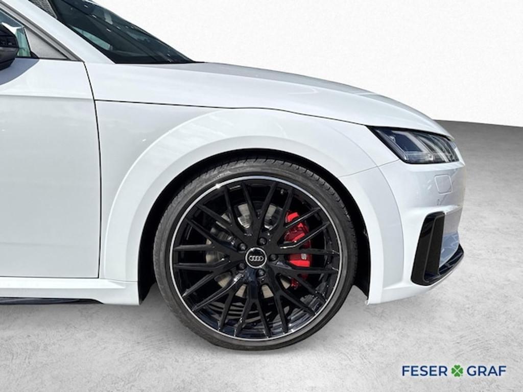 Audi TTS