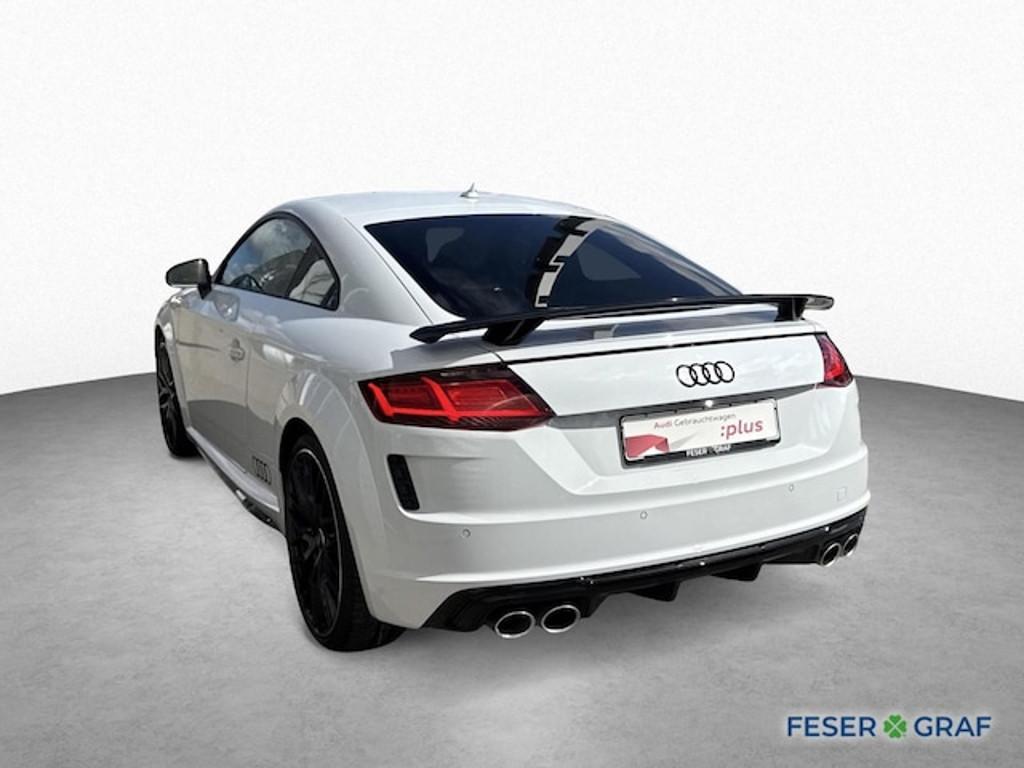 Audi TTS