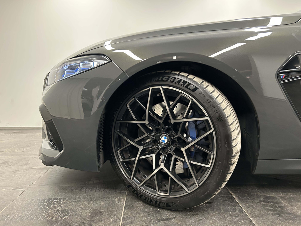 BMW M8