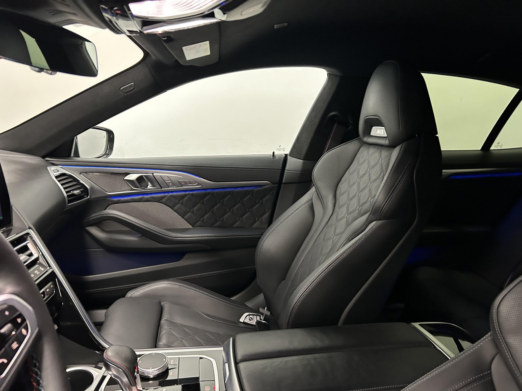 BMW M8